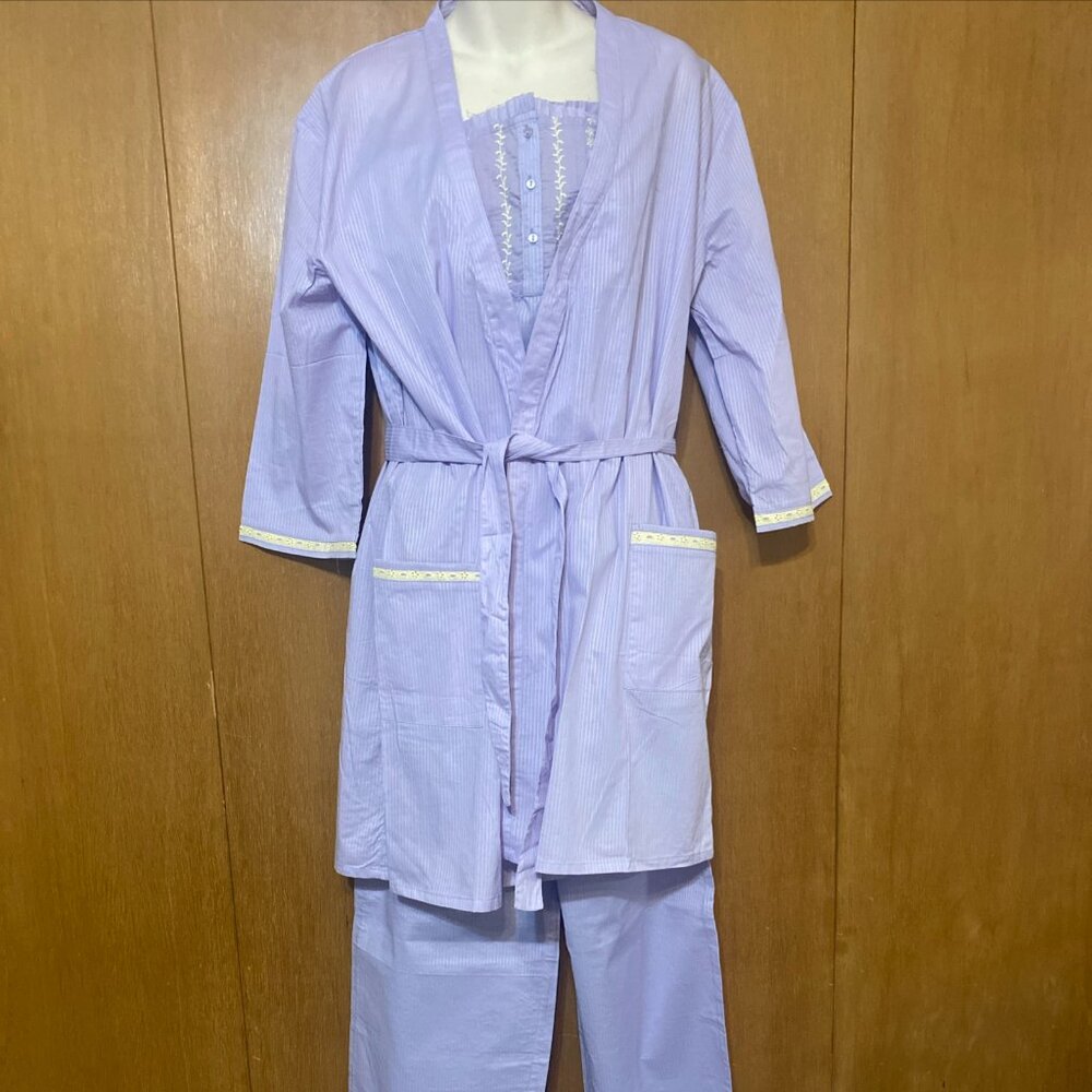 La Vie En Rose Three Piece Pajama/Lounge Set Short Robe Cami Pants Size L Purple